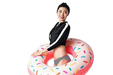 《羊蹄山之魂》女主脸模动捕幕后照 很享受演出